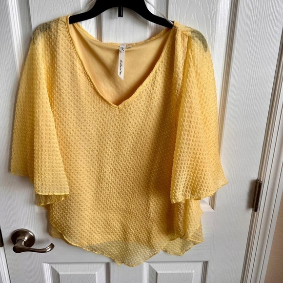 NY Collection Tops - NY Collection Women's Yellow Blouse